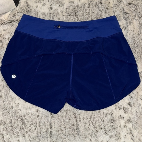 Lulu Shorts - Picture 2 of 3